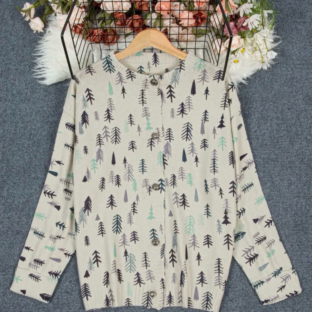 Pine tree Patterned Button-Up Women cardigan - image 5